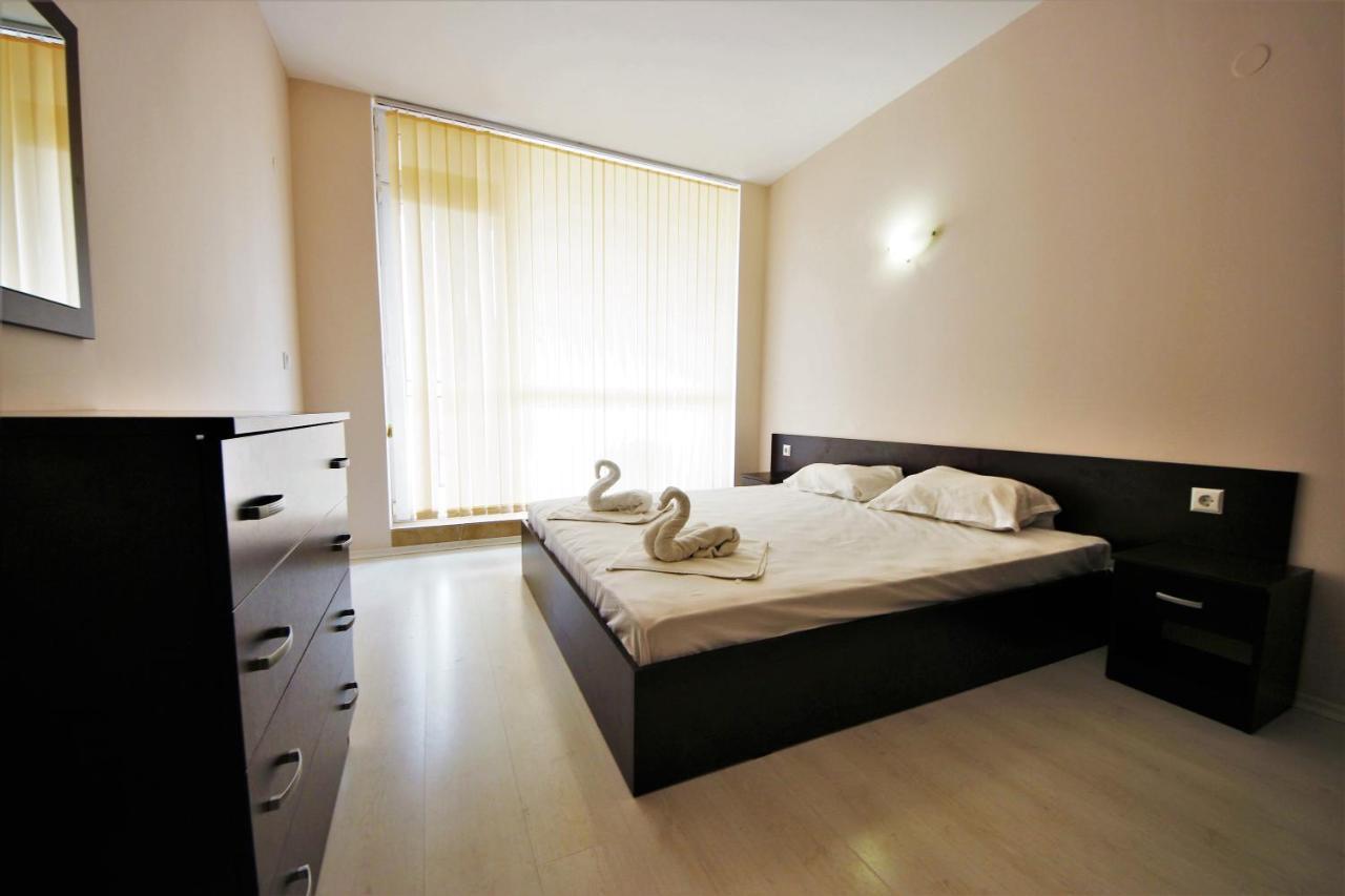 Sunset Beach - Menada Apartments Napospart Kültér fotó